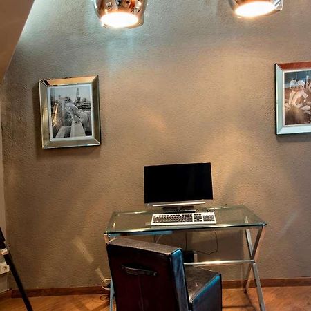 Tryp By Wyndham Bremen Airport Hotel Interior photo